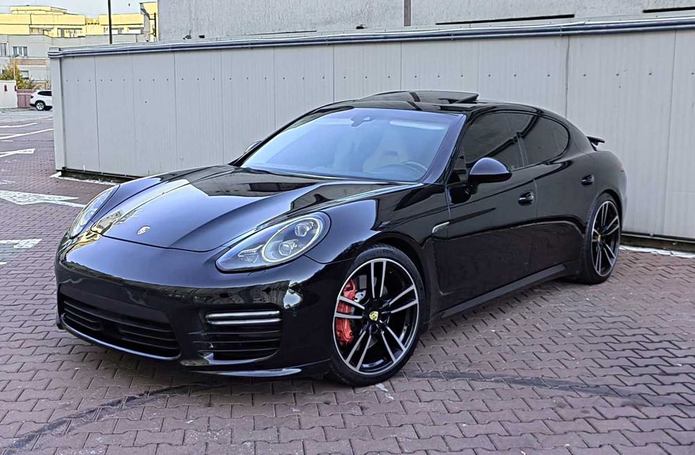 **Porsche Panamera GTS**/PDK/4X4/Distronic+/Trapa/Faruri Led/Jante 21`
