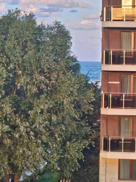 Дава се под наем Двустаен апартамент в с. Шкорпиловци, Област Варна - 87 кв.м за 98350.44 € - Снимка #21