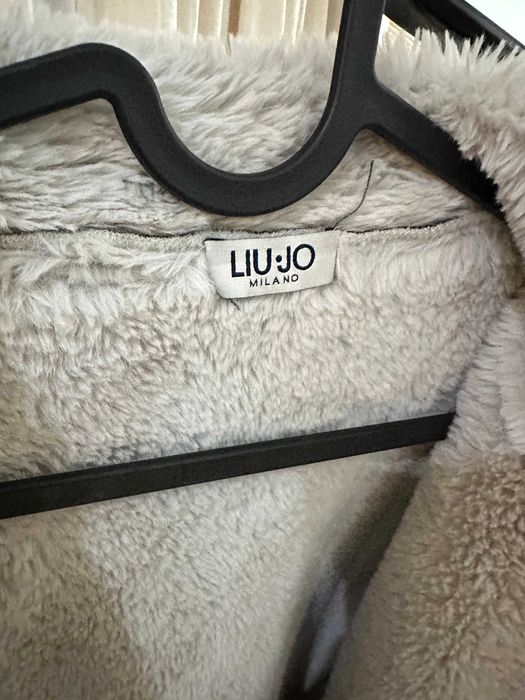 LIU JO geaca pufoasa