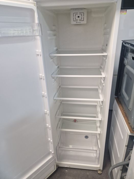 Хладилник охладител Whirlpool 360 литра