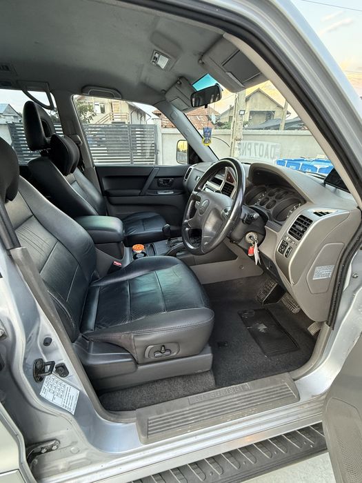 Mitsubishi Pajero 3.2 DI-D LWB | 2007 | 7 Locuri | UK | 4x4