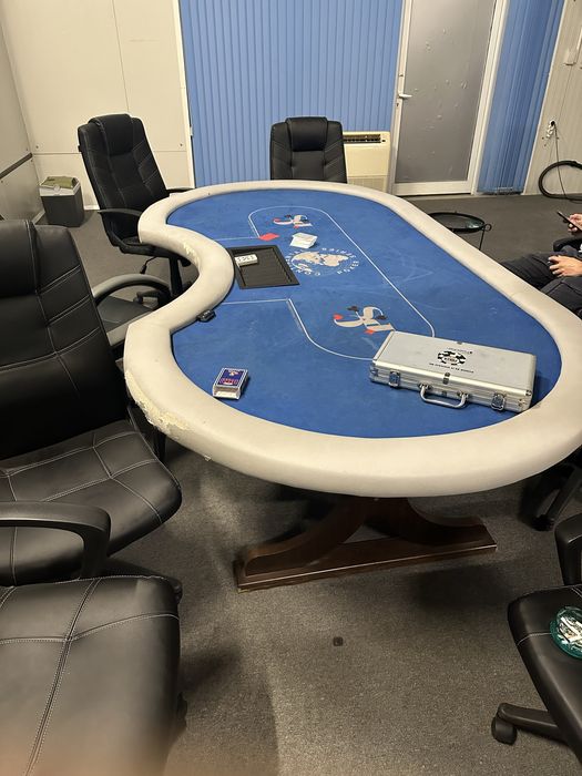 Професионална покер маса