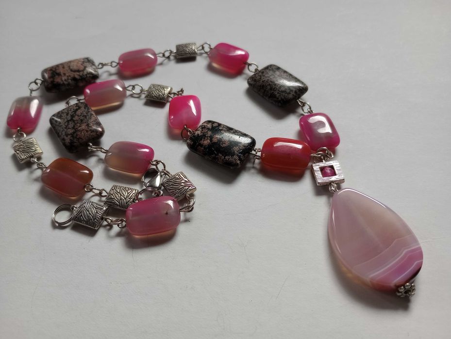 colier lung agate magenta si jasper zebra,chic