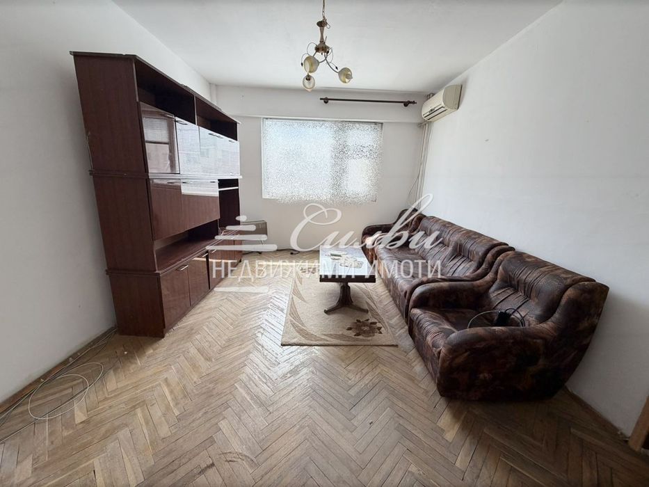 Двустаен ЮЖЕН апартамент - кв.Тракия!