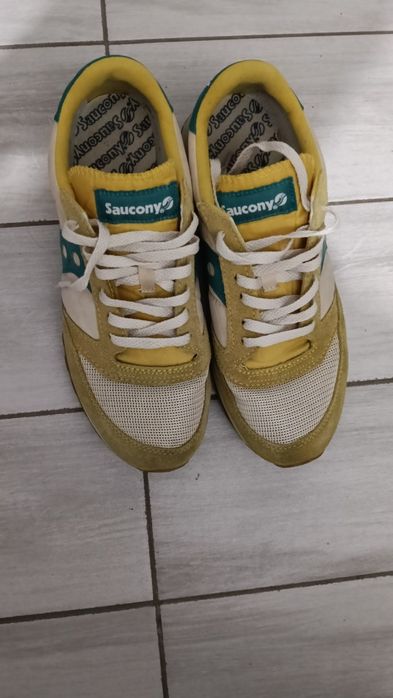 adidasi saucony jazz