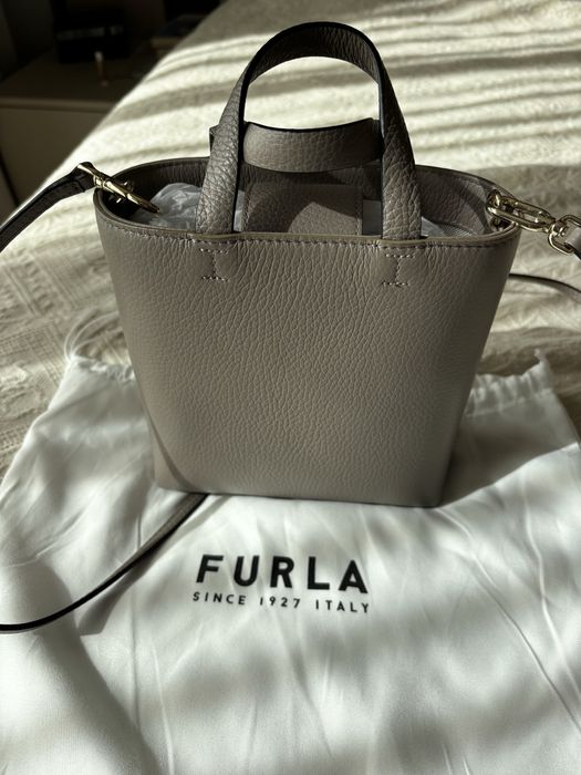 Оригинална чанта Furla