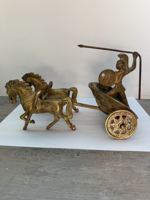 Car roman din brinz