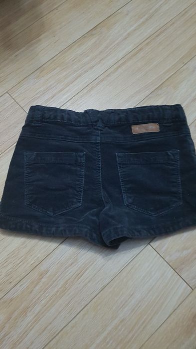 Pantaloni scurti Mango 5-6 ani