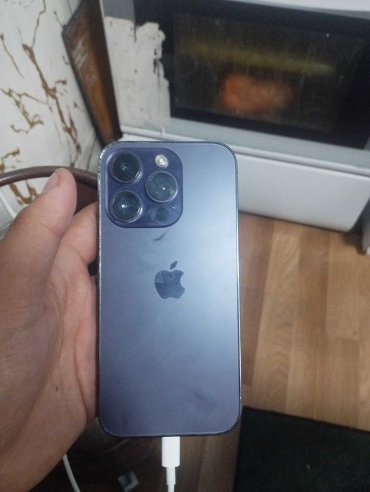 Продаётся iphone 14 pro