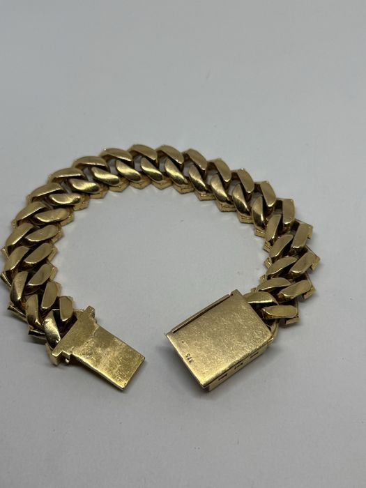 УНИКАЛНА мъжка златна гривна с диаманти 149.96гр 9к 375