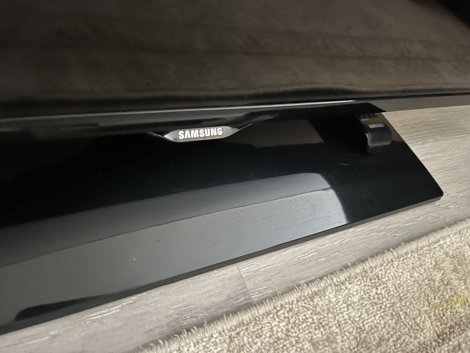 Продам Телевизор Samsung