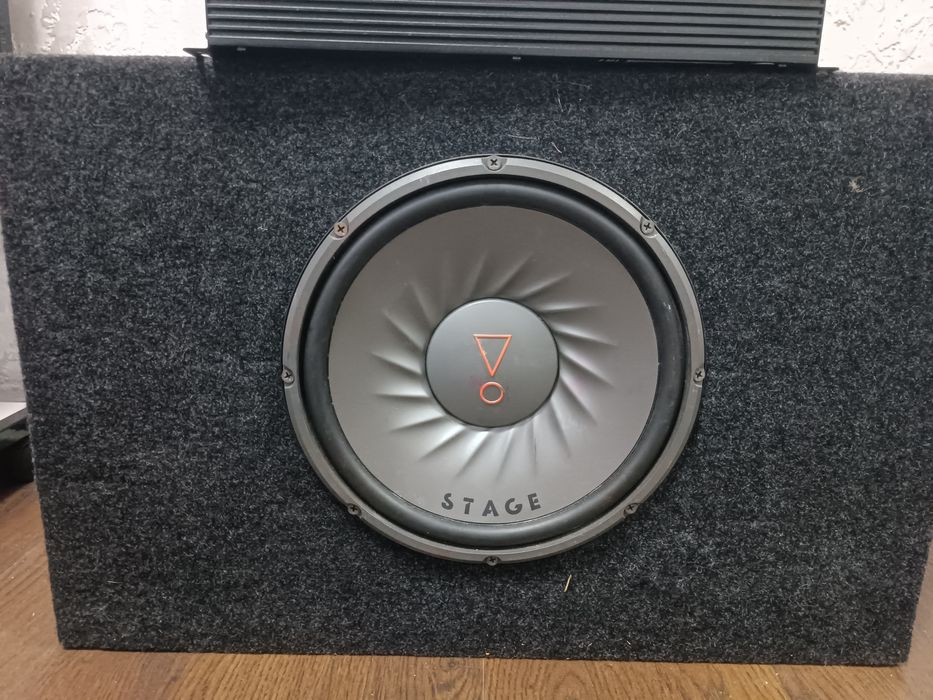 Сабвуфер с усилителем