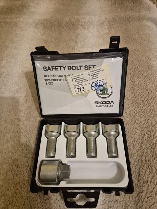 Секретни болтове Шкода