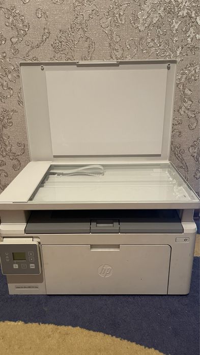 Срочно продам МФУ НР в идеальном состоянии