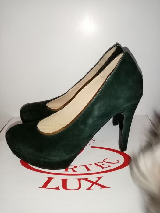 Pantofi piele naturala intoarsa