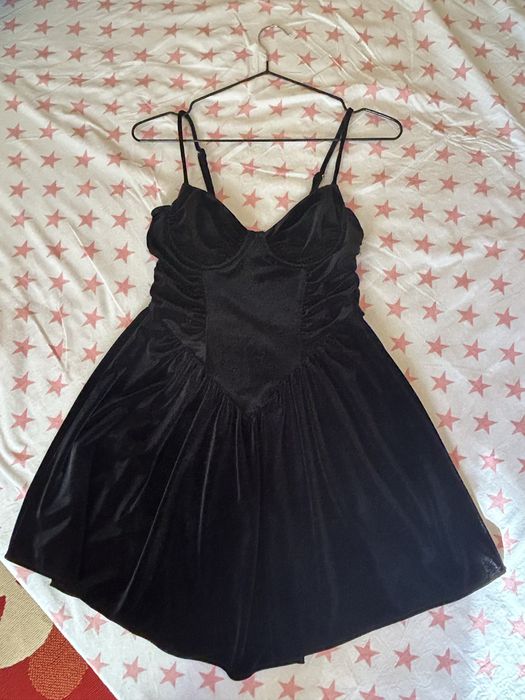 Rochie neagra din catifea