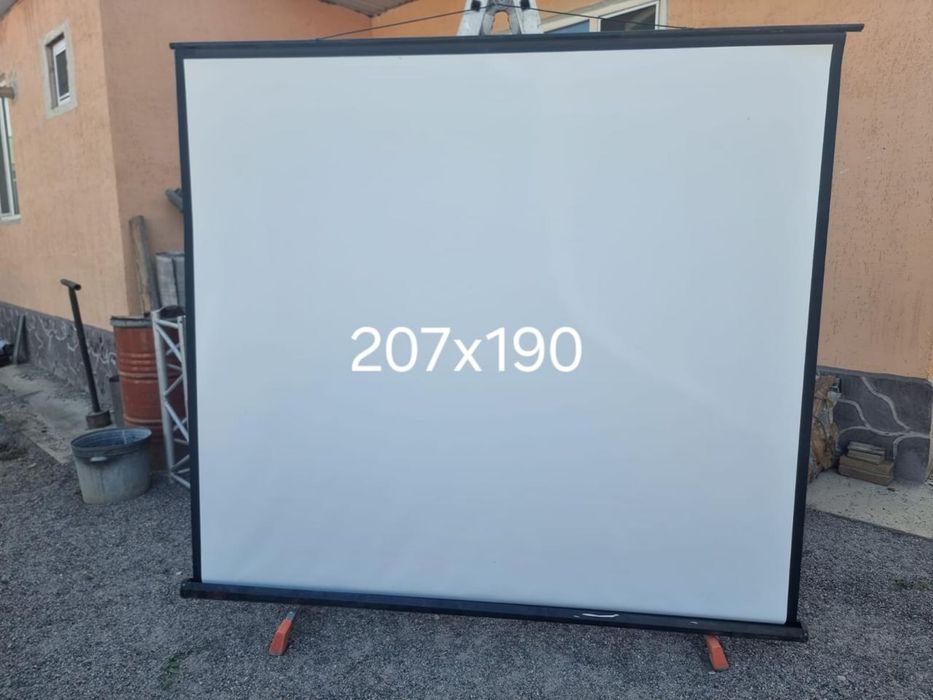 Полотно для проэктора, экран , проэктор