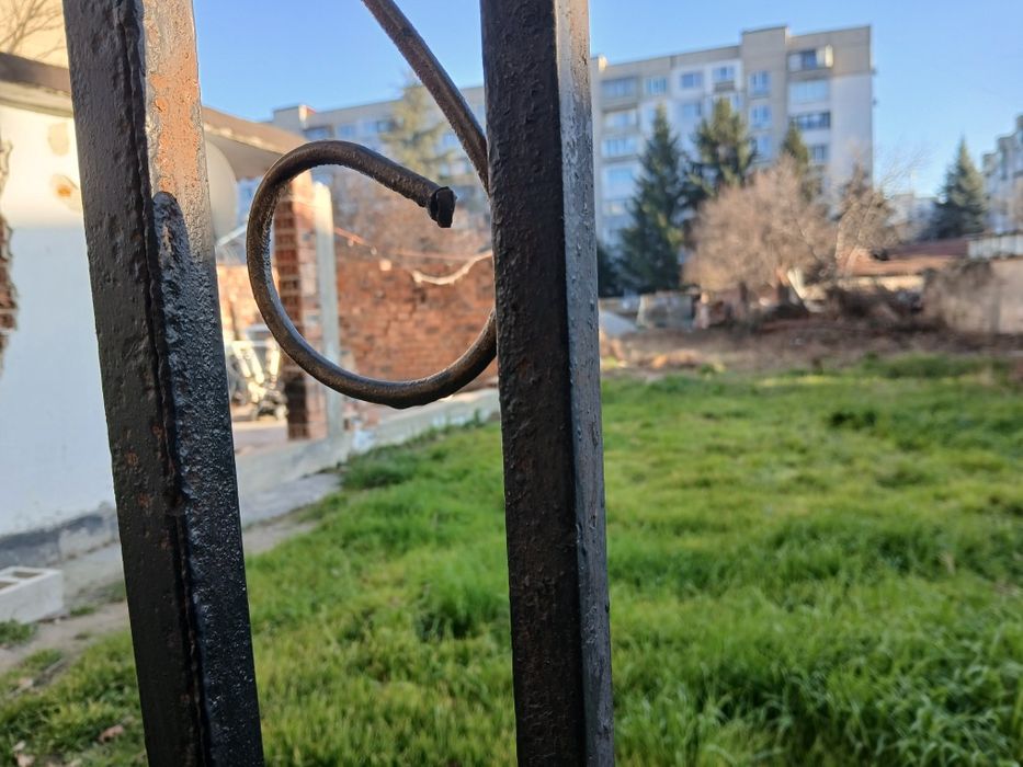 Отдавам къща под наем в Надежда 3