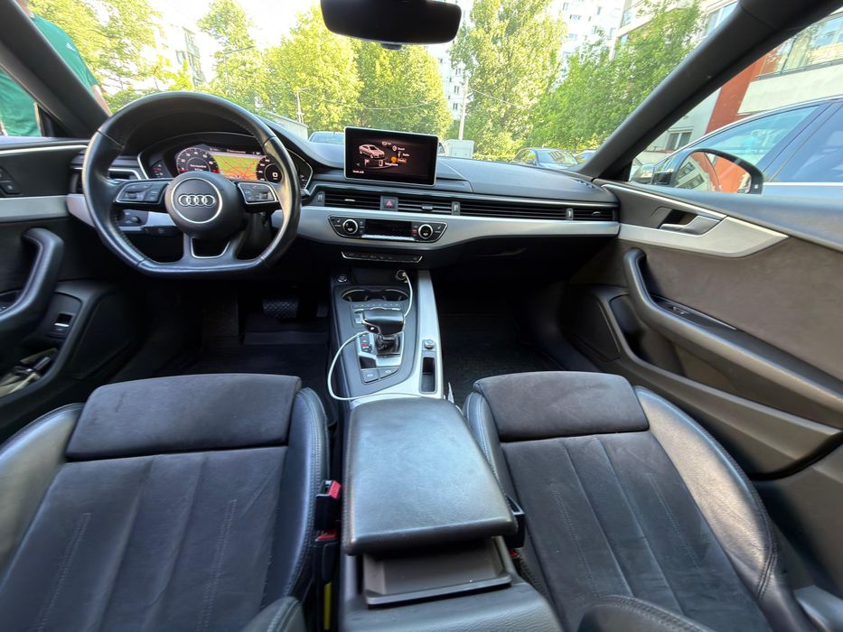 Vand audi A5 hibrid benzina