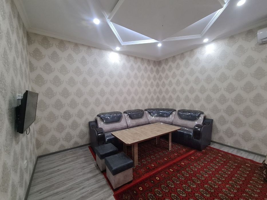 Karat kafe yonida2 chi etajda 2 xonali kvartira ijaraga beriladi