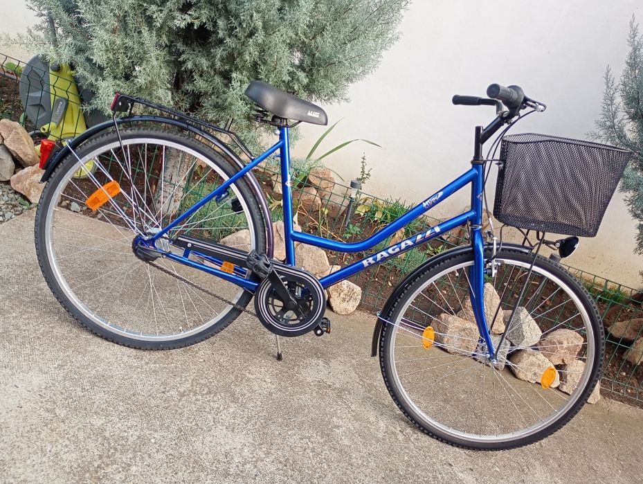 Vand bicicletă damă CYCO,cu 7 vit Nexus,frână picior,albastră !