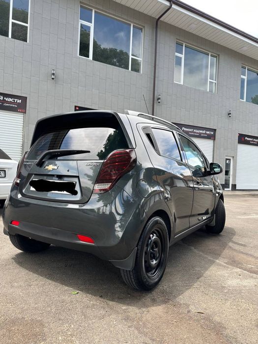 Продается спарк 2019 года механика