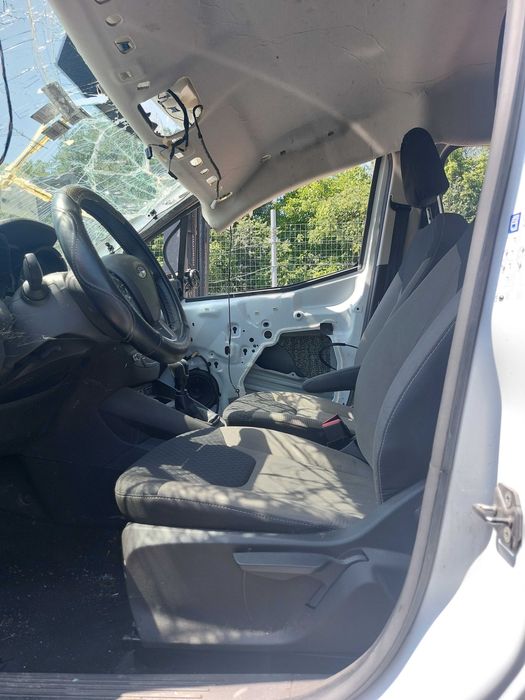 На Части: Ford Tourneo Courier Facelift 1.5 TDCi 100 кс 2020 код XXCC