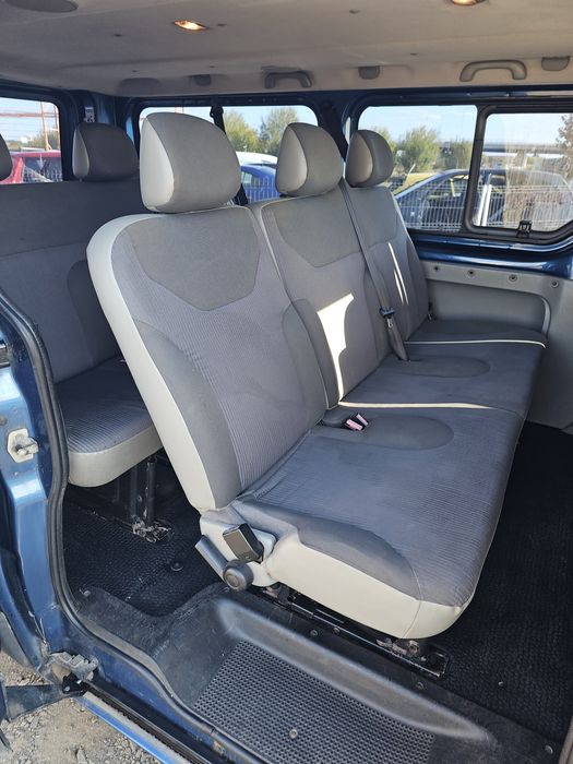 Dezmembrari piese opel vivaro renault trafic , lung 2007, 2,0 cdti, 84 kw, 8 locuri, albastru,