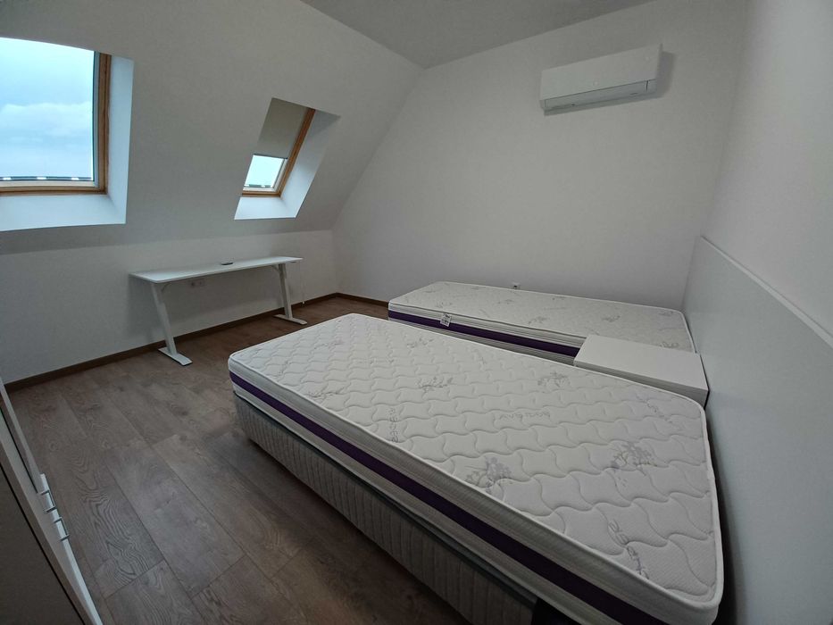 Дава се под наем Тристаен апартамент в Варна, Център - 90 кв.м за 850 € - Снимка #10