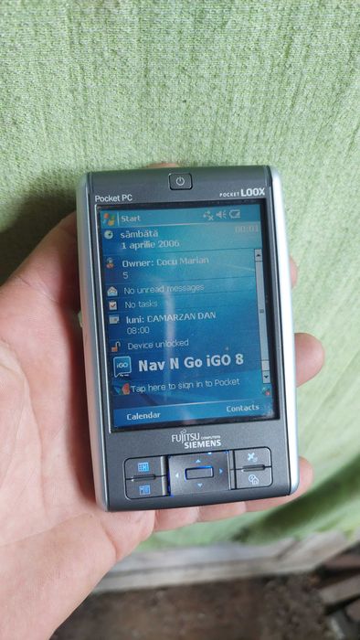 Pc de  buzunar Fujitsu