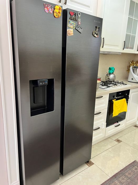 Холодильник компании Самсунг