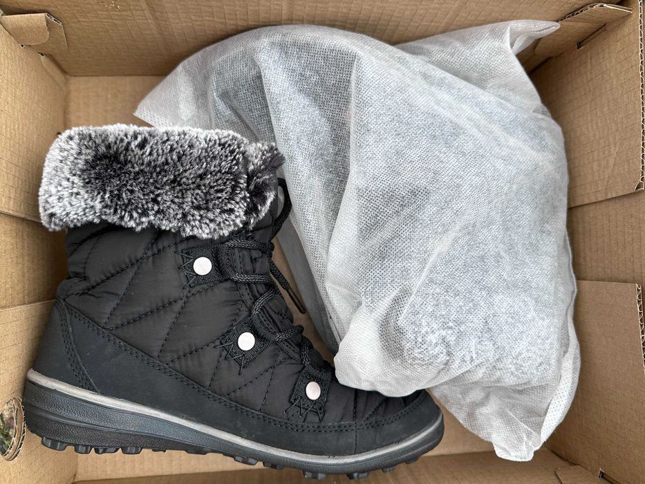 Columbia, Ghete de iarna impermeabile cu tehnologie Omni-Heat™ Minx™