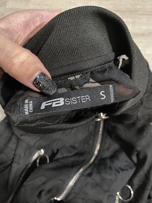 Бомбер женский