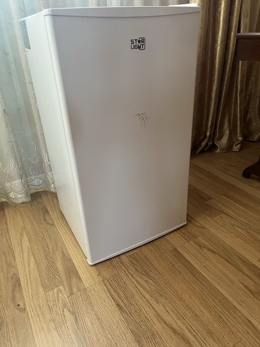 Frigider StarLight 93l