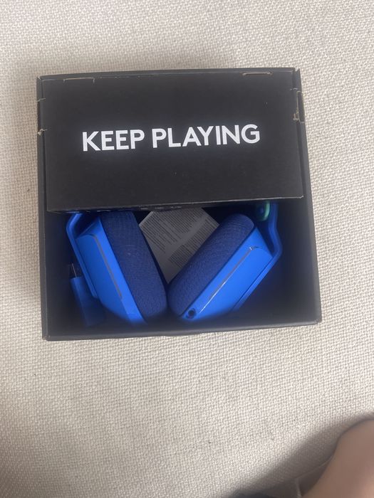 Наушники logitech G733