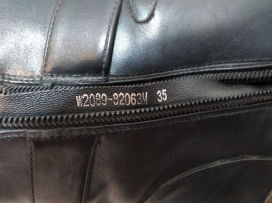 Ботинки, сапоги (35).