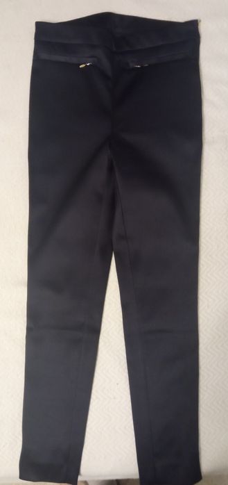 Пола и панталон от лен, официални панталони