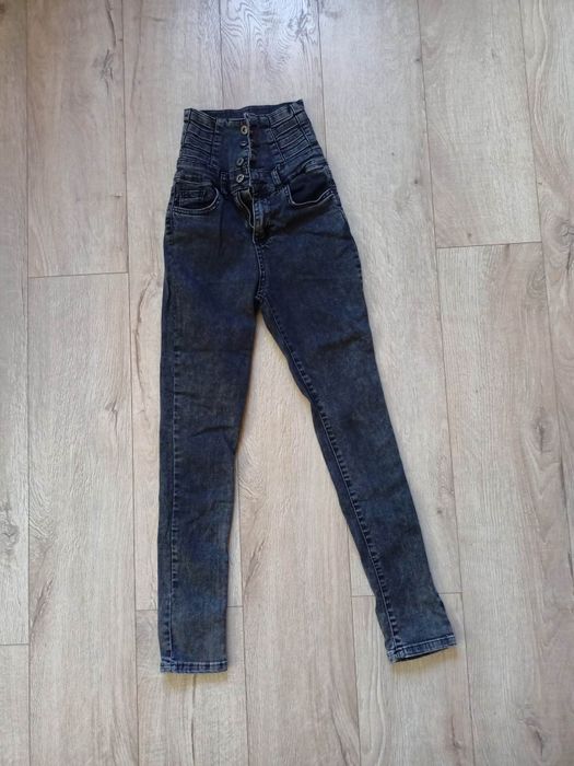 3 Три чифта дънки