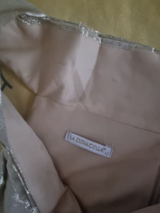 Rochițe  noi de vânzare