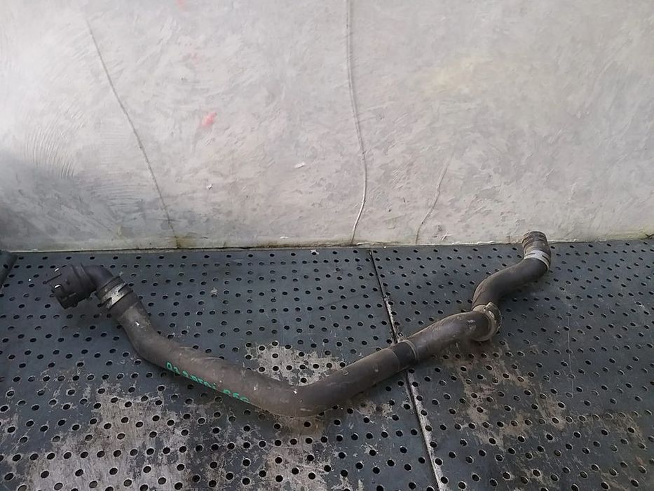 Furtun apa 2.0 tdi audi q3 8u 5n0122157am