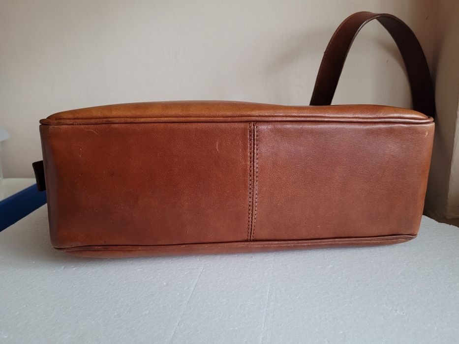Geanta piele box