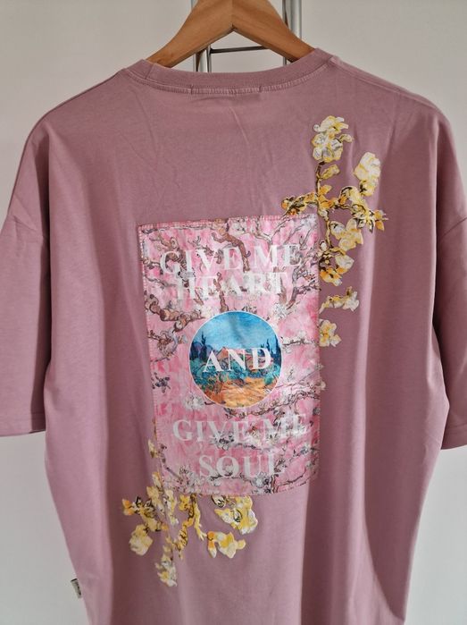 Мъжка тениска VINCENT VAN GOGH размер S M L XL
Най-висок клас материя и
изработка
Размери S M L
Всеки един артикул разполага с QRкод за
проверка за ав