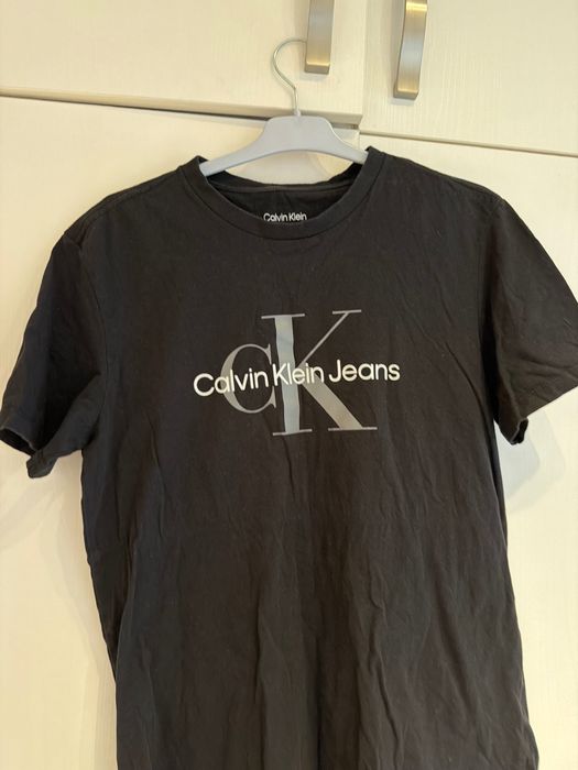 Calvin Klein тениски