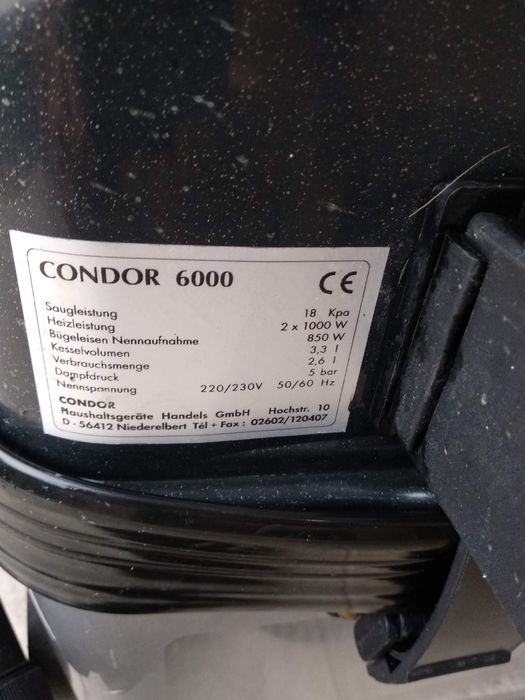 Vând aspirator cu abur