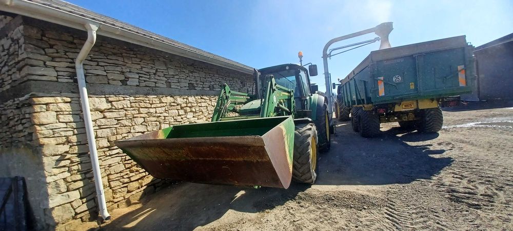 Tractor John Deere 6630