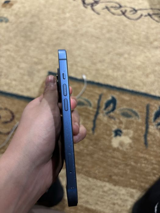 Iphone 13 256г (Б/У)