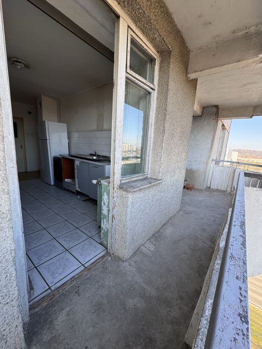 Vand apartament 4 camere Lotus Center