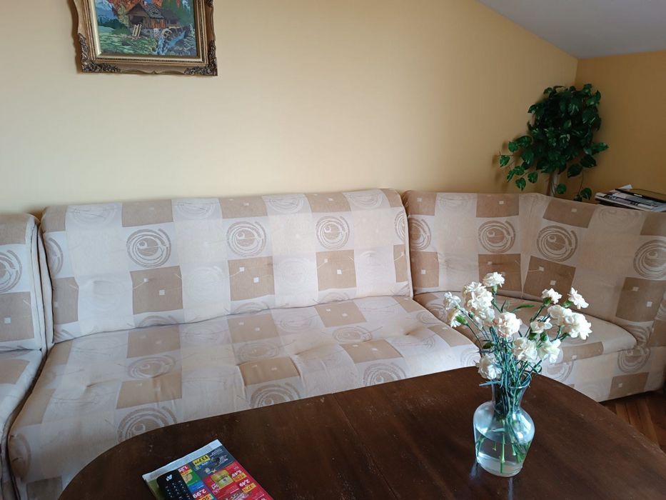 Ъглов диван и два фотьойла