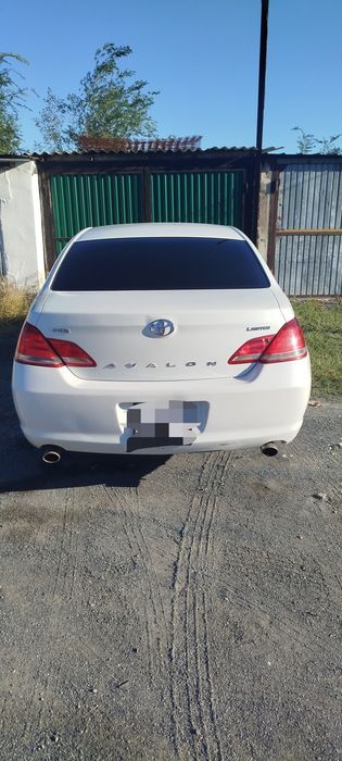 Продам Авалон за наличку