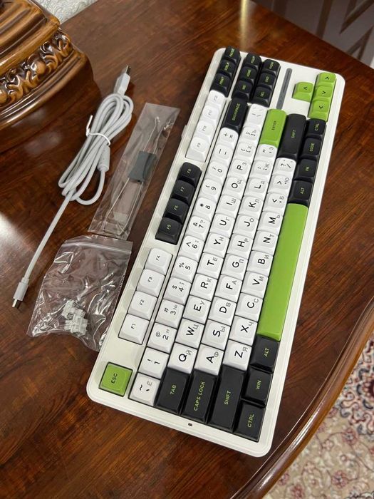 AULA F87 gaming mechanical keyboard